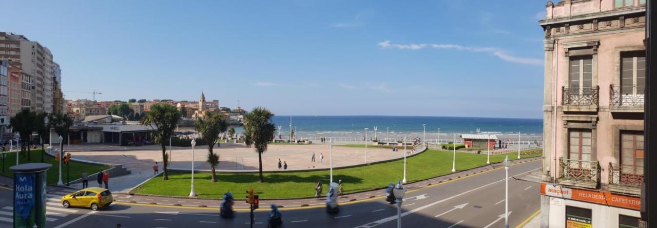 Апартаменти Apartamento La Escalerona Con Vistas Al Mar Хіхон Екстер'єр фото